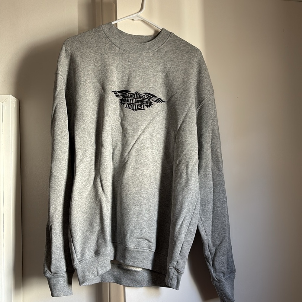 Harley-Davidson Gray Crewneck Sweatshirt - Picture 2 of 3